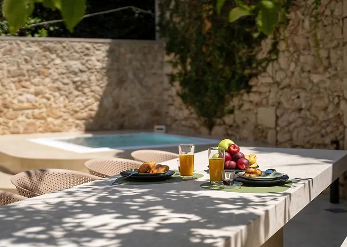 Lemon Garden Вілла