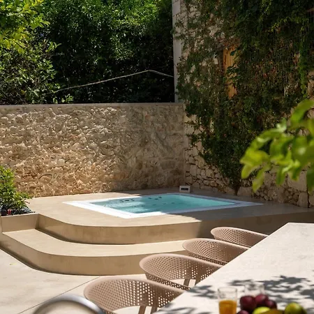 Lemon Garden