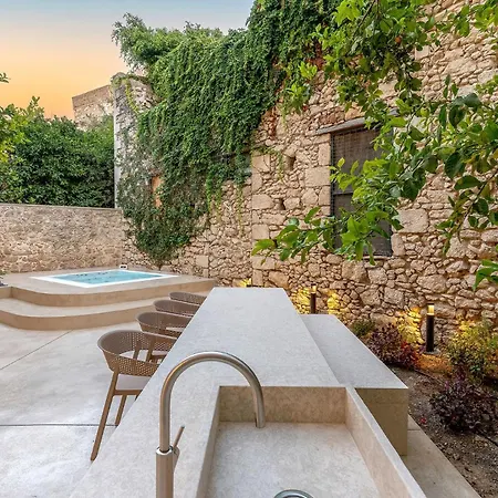 Lemon Garden Villa *